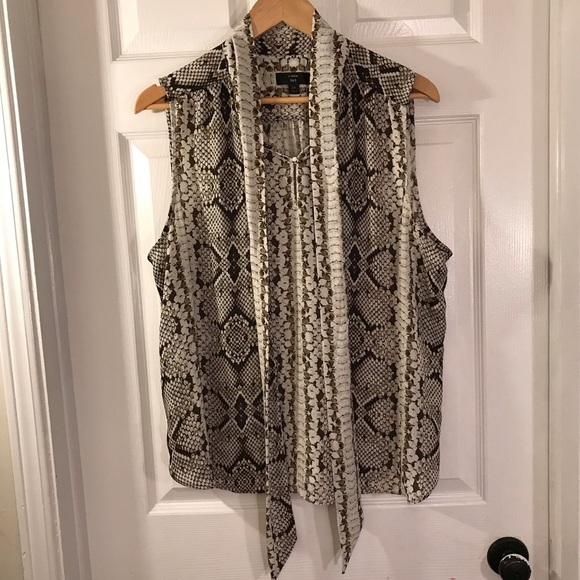 Women’s sleeveless J. Crew black label blouse size 2X - Picture 2 of 5